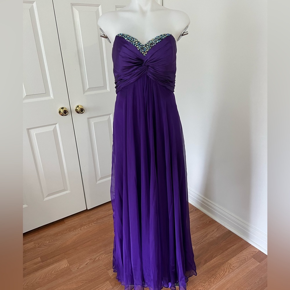 Purple La Femme sweetheart long purple prom dress
